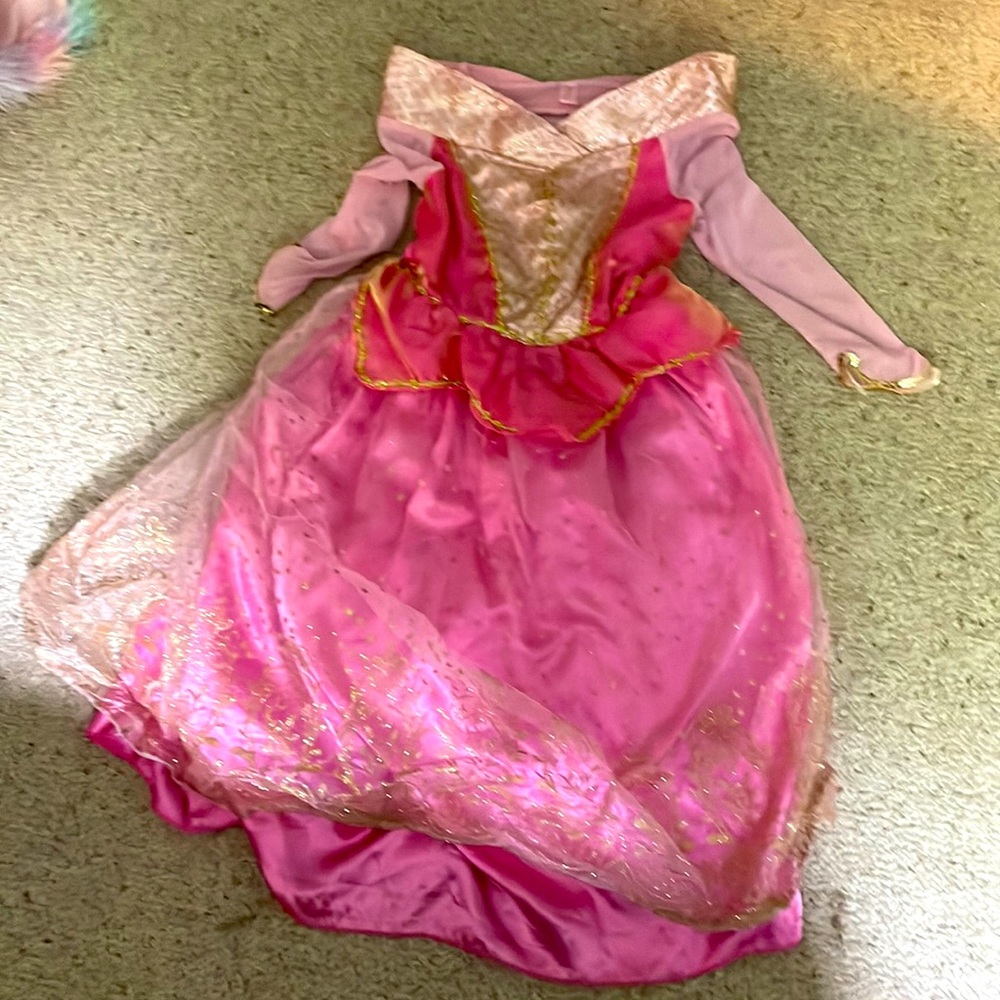 AURORA DRESS UP DRESS